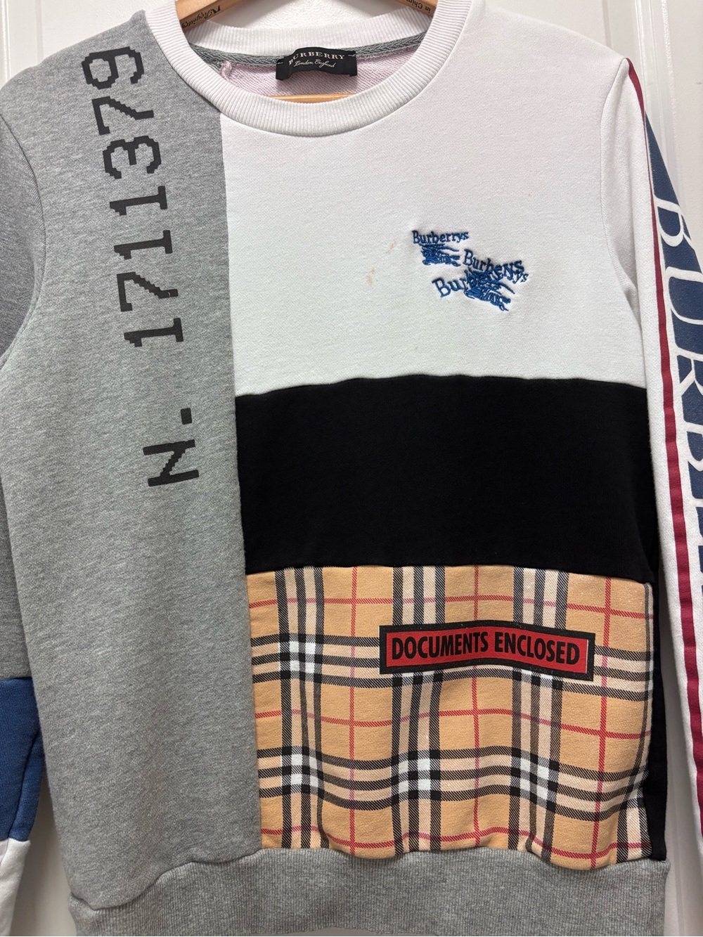 Burberry Nova Check Pattern Crew Neck Pullover as is - Picture 13 of 15